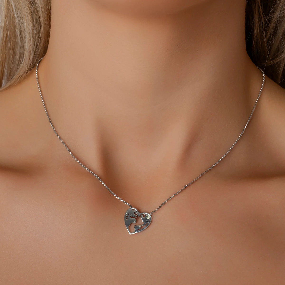 Conjunto con Globo dentro de Corazón