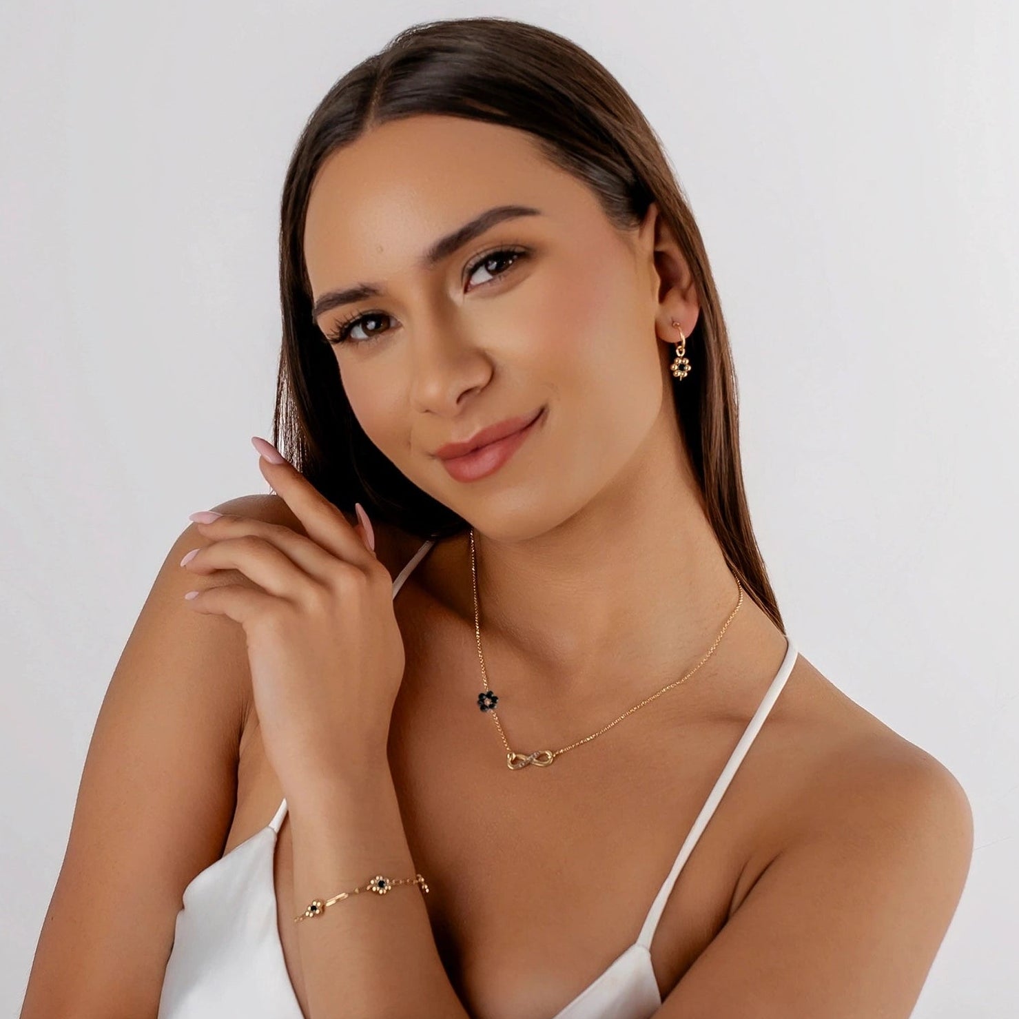 Collana Fiore e Infinito con Zirconi