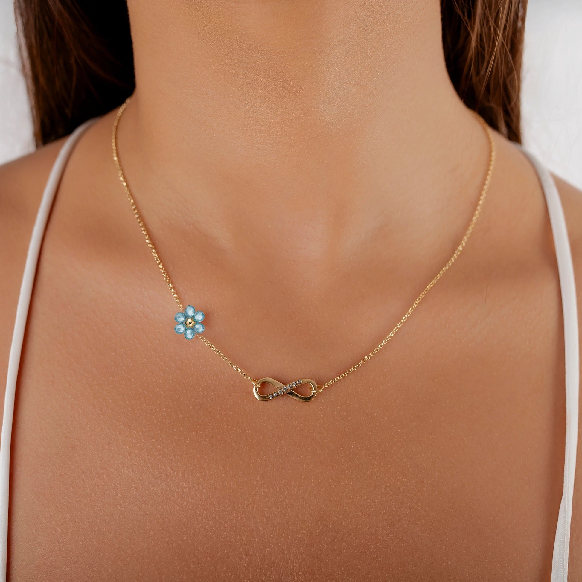 Collana Fiore e Infinito con Zirconi