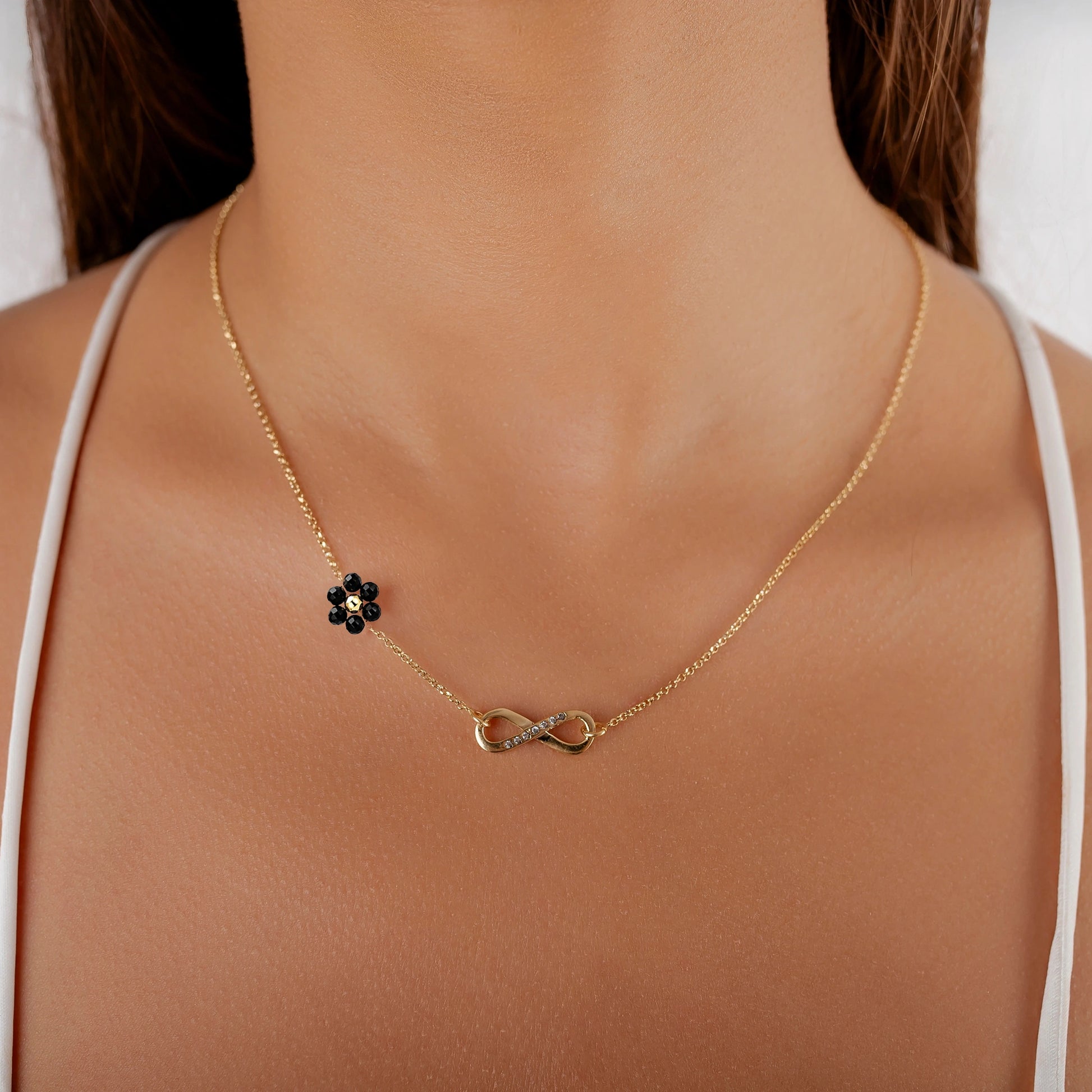 Collana Fiore e Infinito con Zirconi