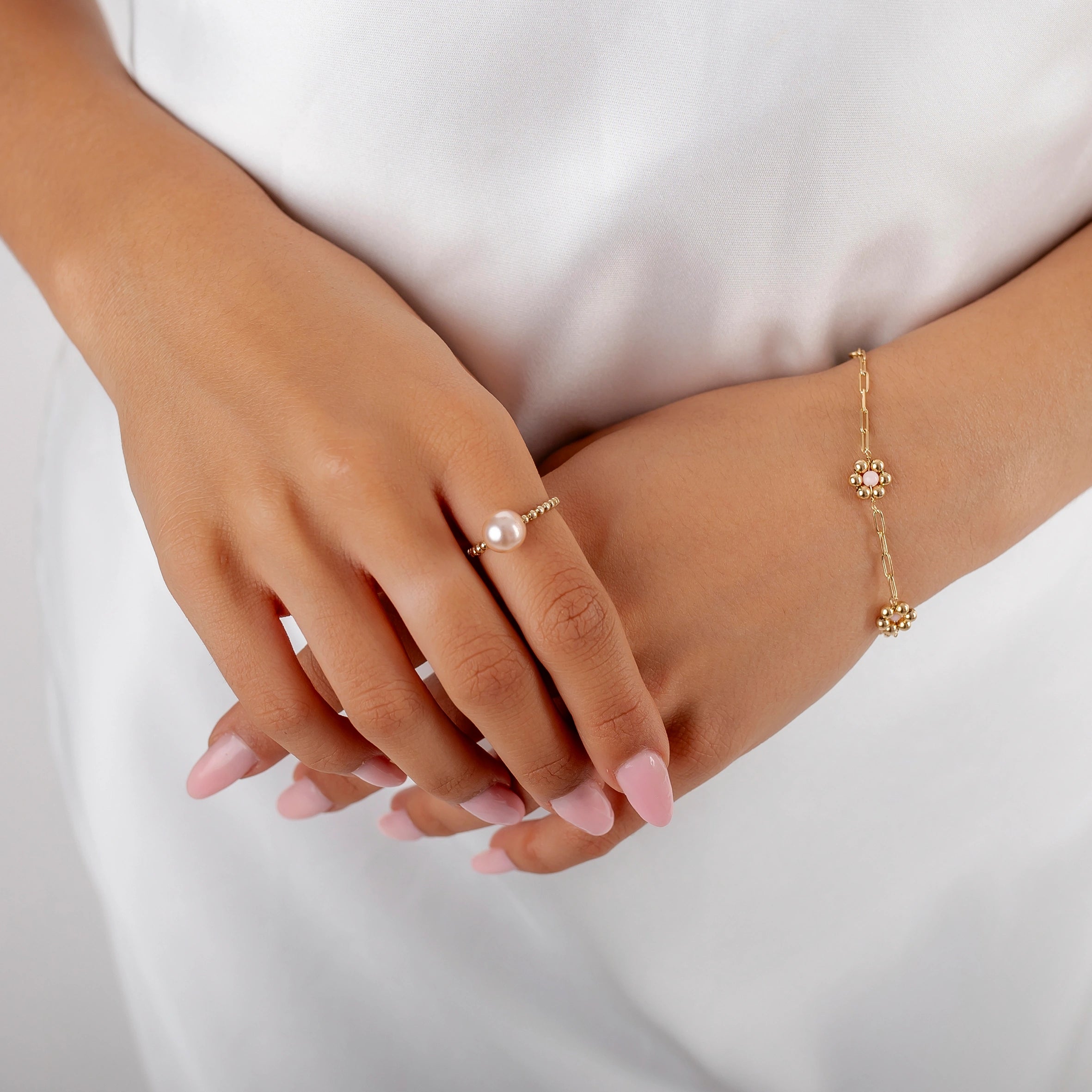 Bracciale Dorato Rettangolare con Tre Fiori Rosa