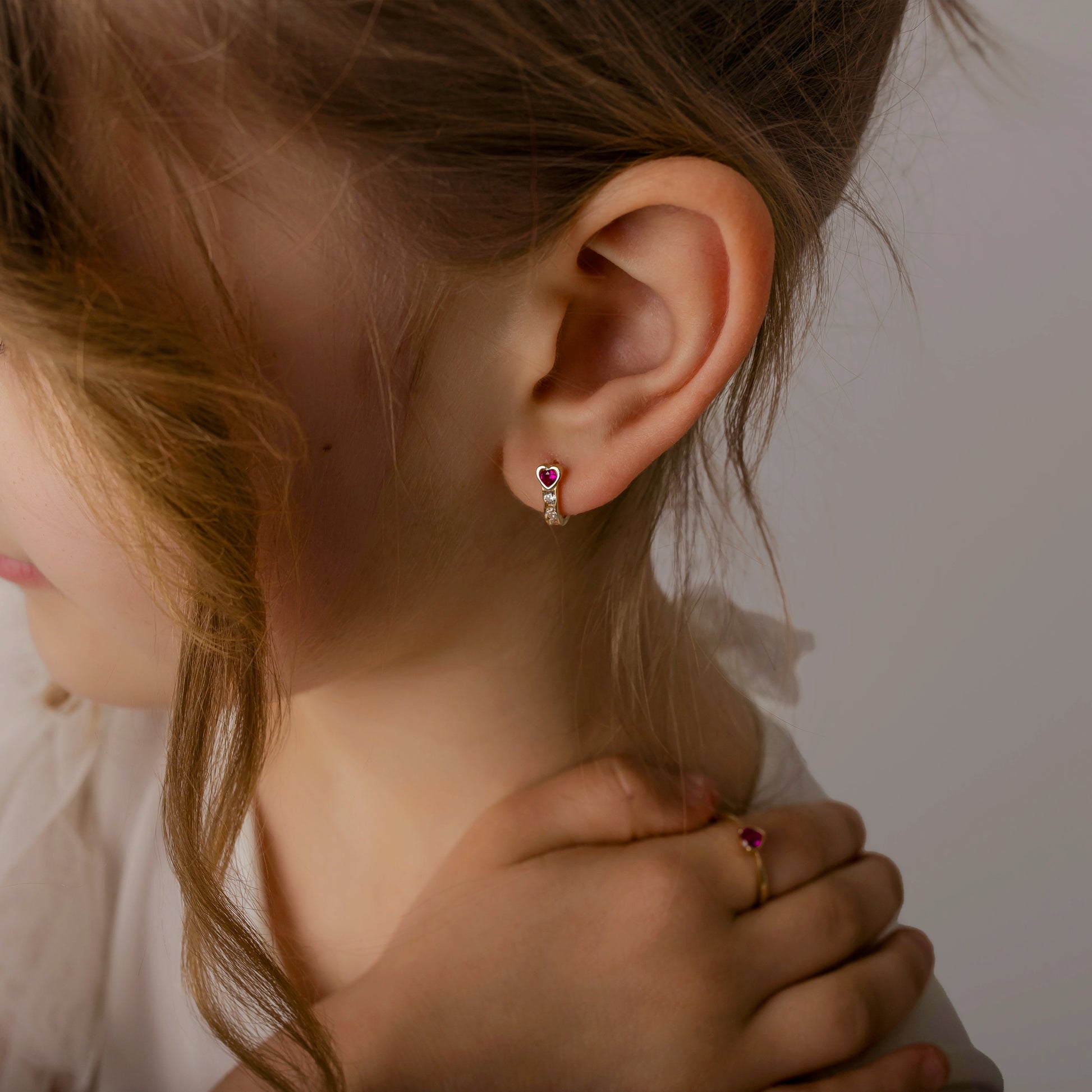 Orecchini in Oro con Cuore e Zircone Fucsia Kids Collection