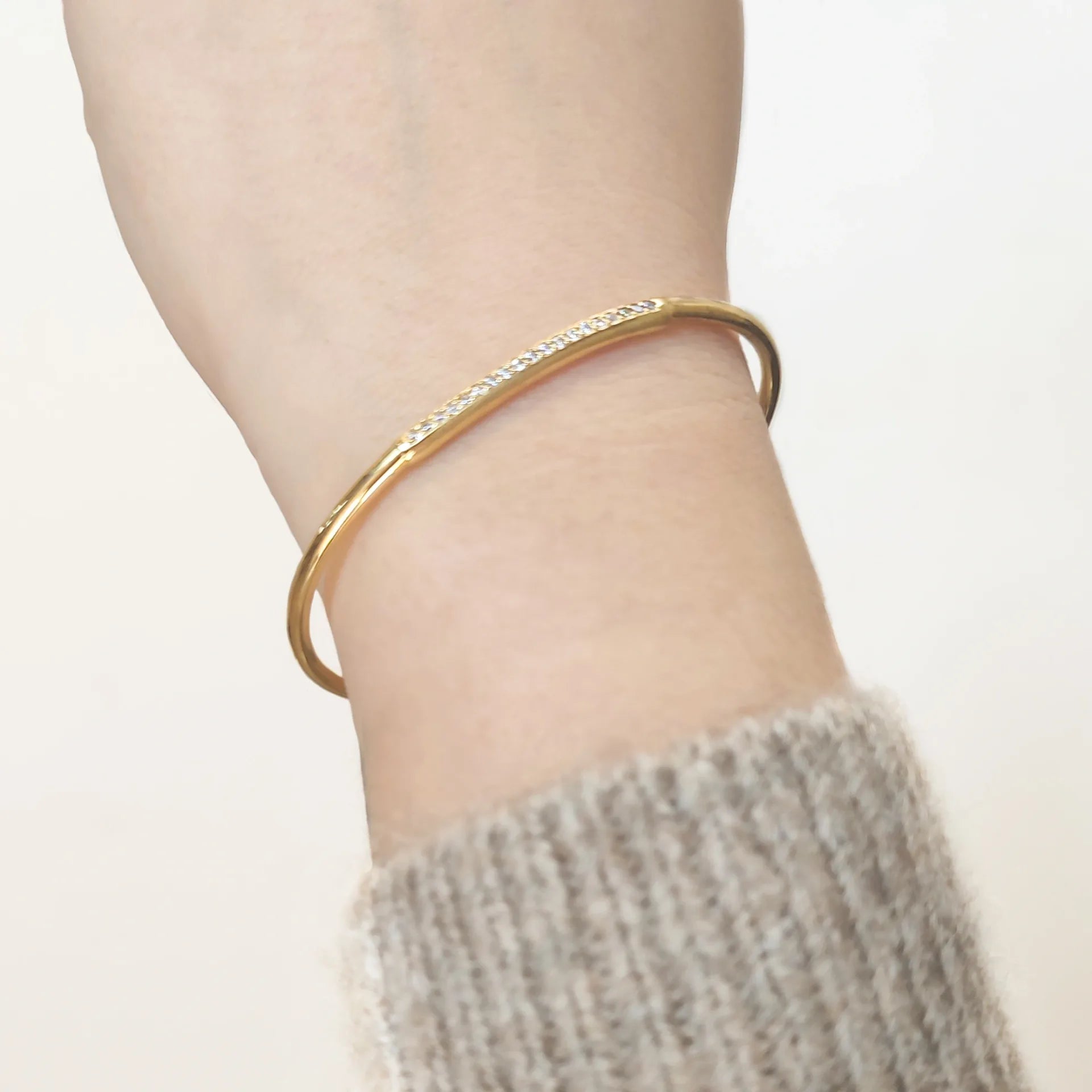 Pulsera Esclava con Circonios Pavé