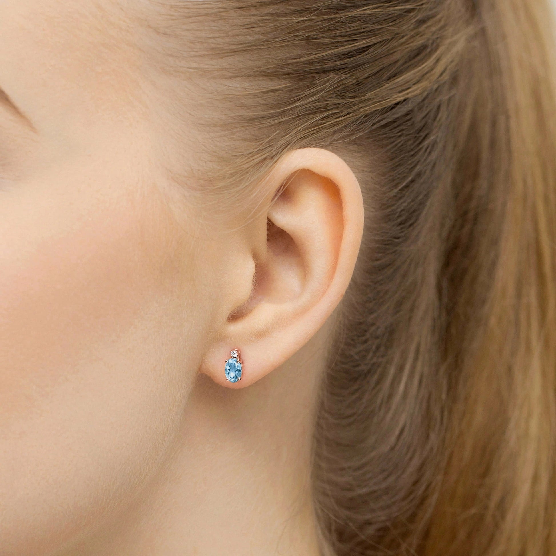Ariel Earrings in Gold with 0.50ct Topaz and Diamonds