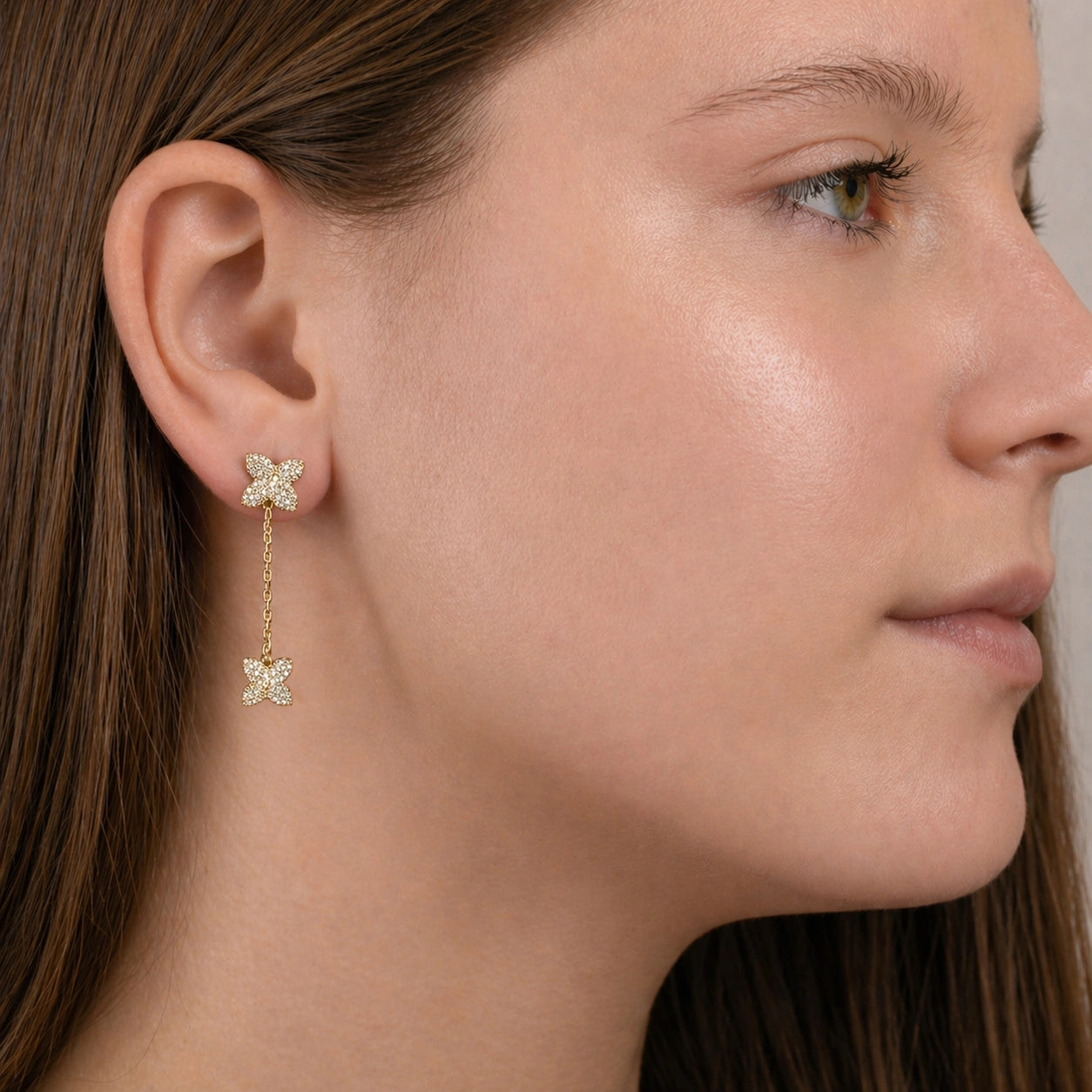 Orecchini Flora Argento con Zirconi