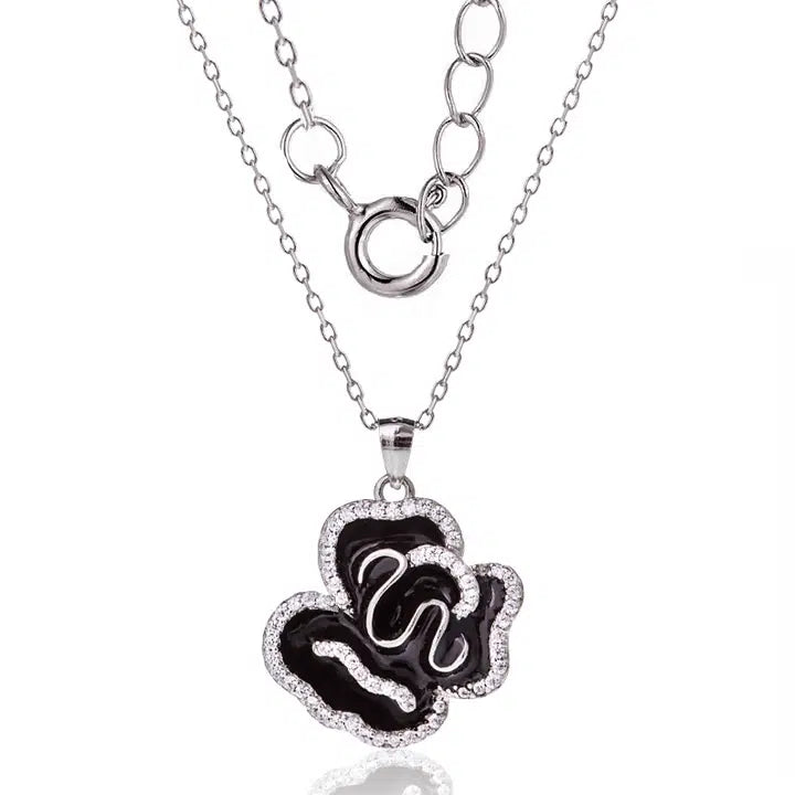 Collana Black Rose