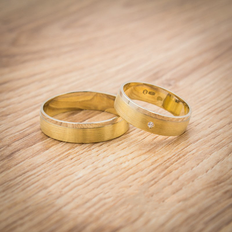 Bicolor Eheringe Gelbgold und Weißgold mit Zirkon