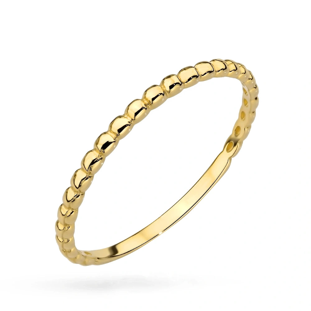 Mary Engraved Wedding Band in Gold