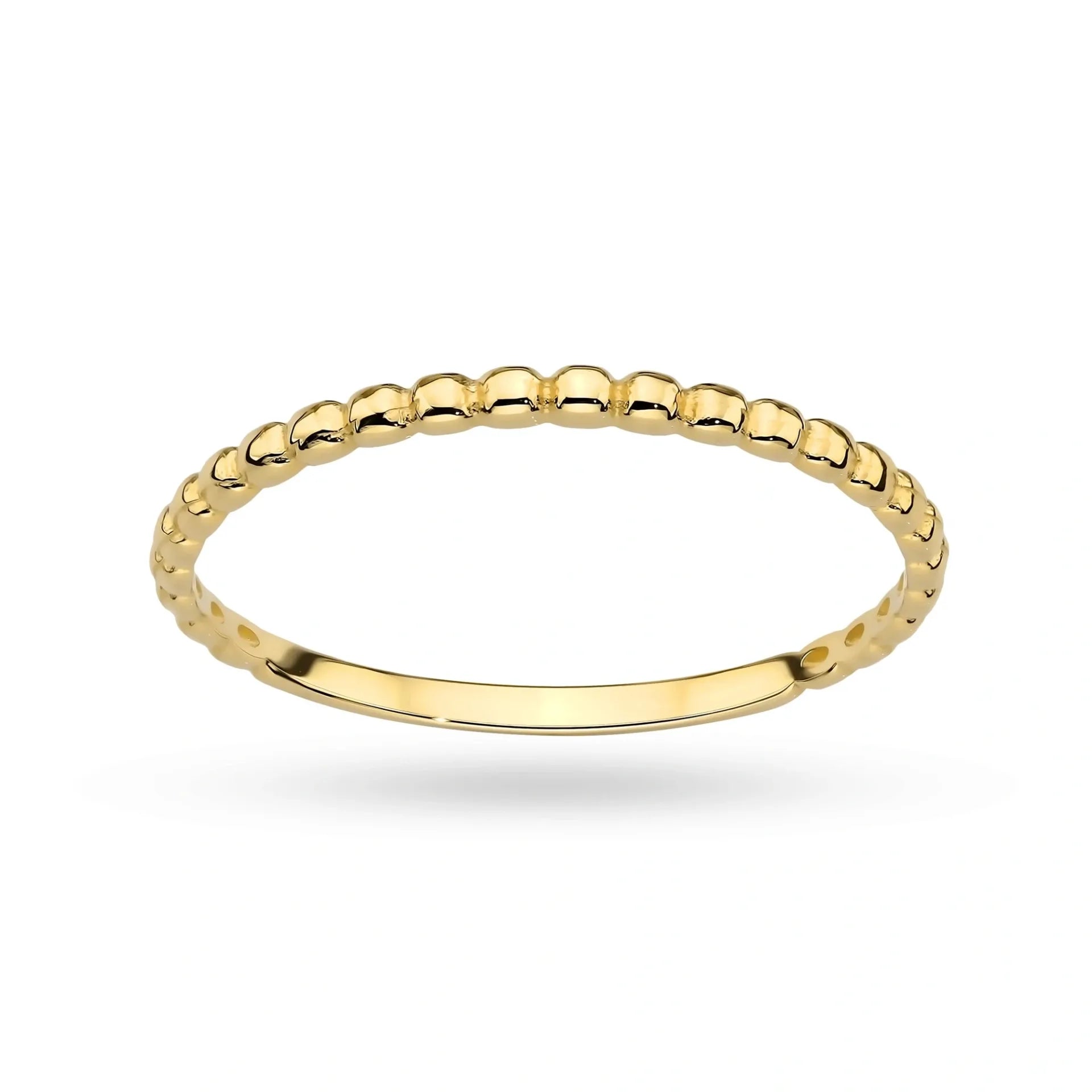 Mary Engraved Wedding Band in Gold