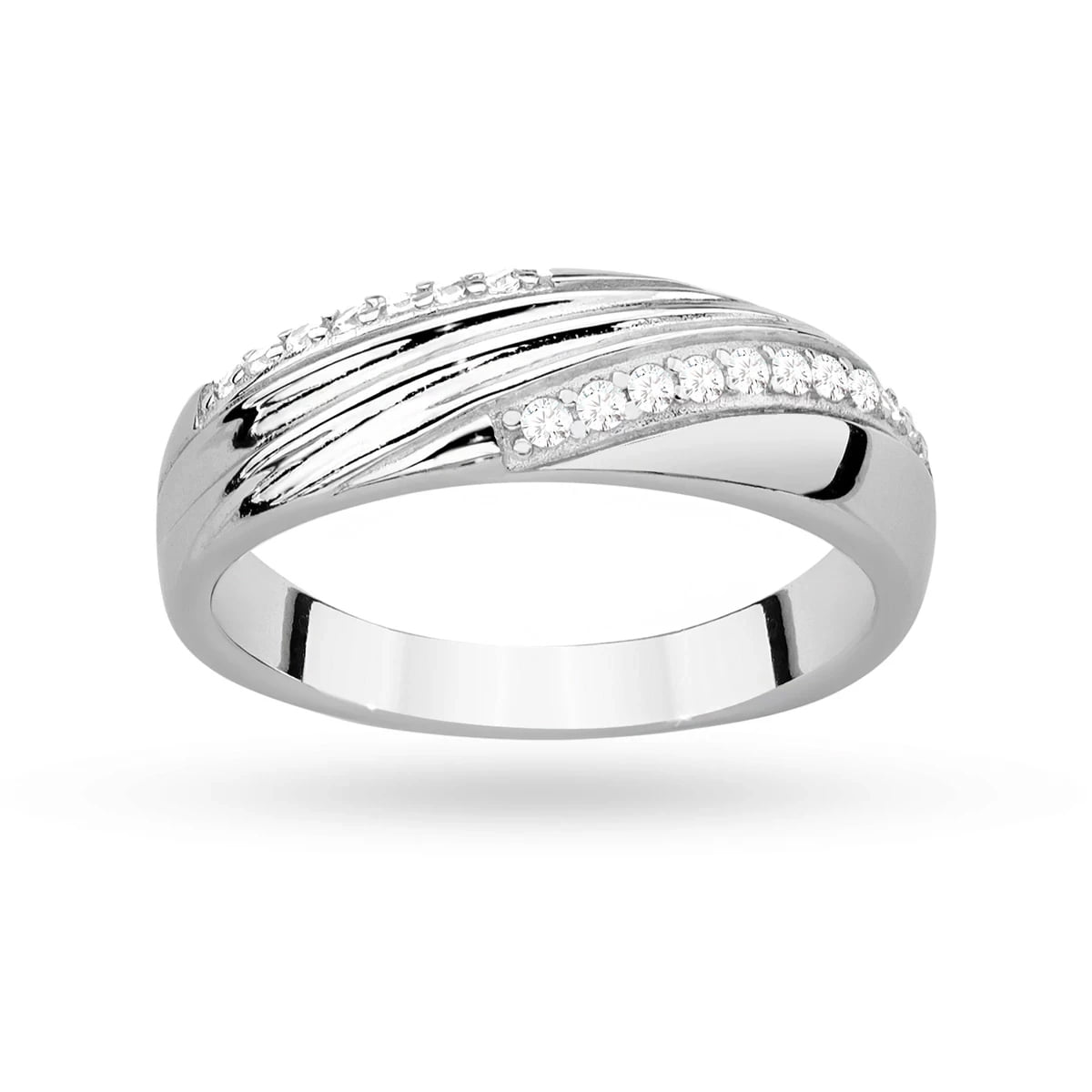 Anillo Onda con Circonitas