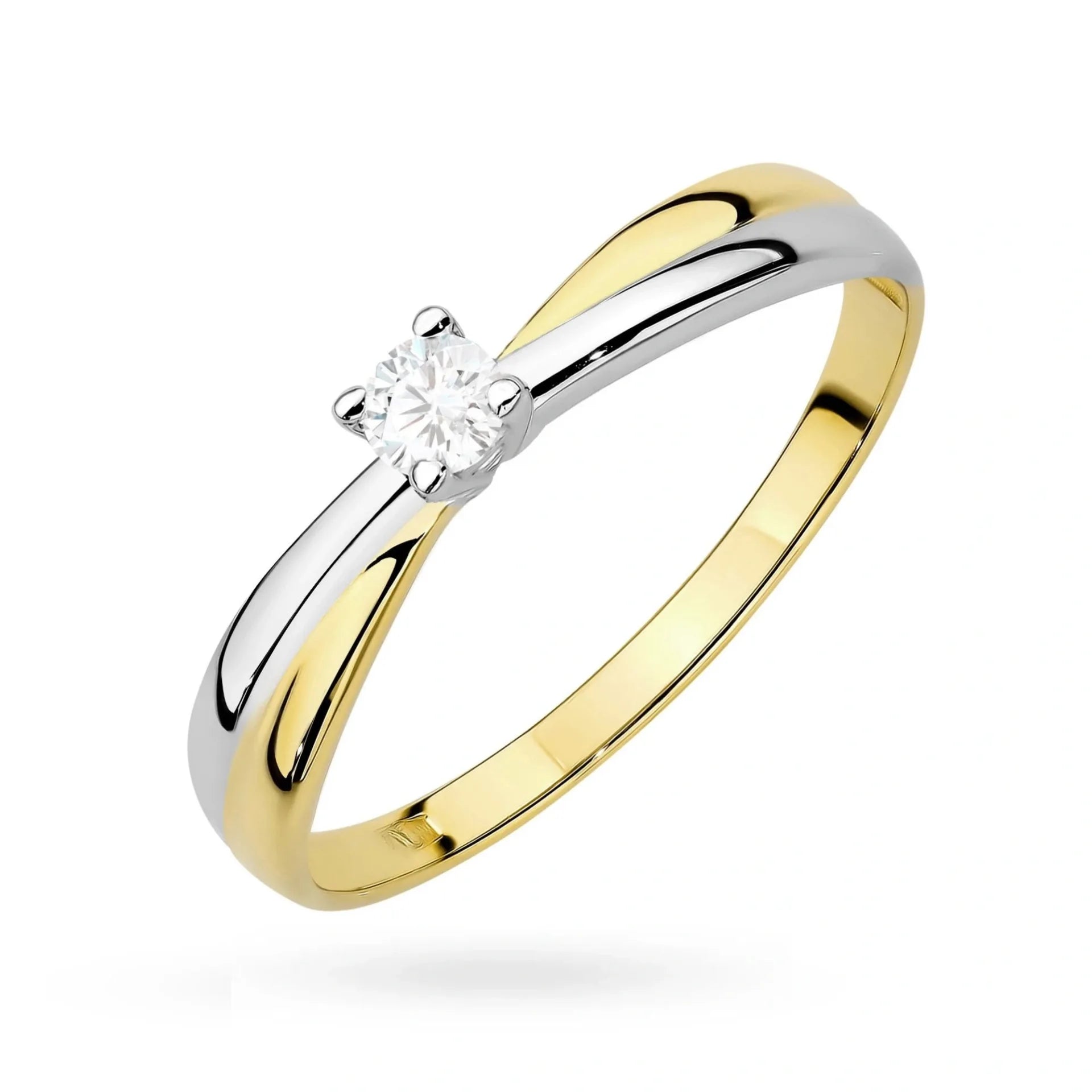 Anillo Twist en Oro con Diamante de Laboratorio Lab Grown 0,10ct