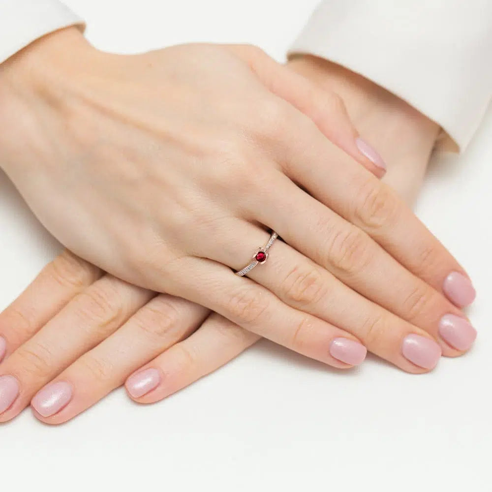 Bague Riviera Dafne en Or Rose avec Rubis et Diamants