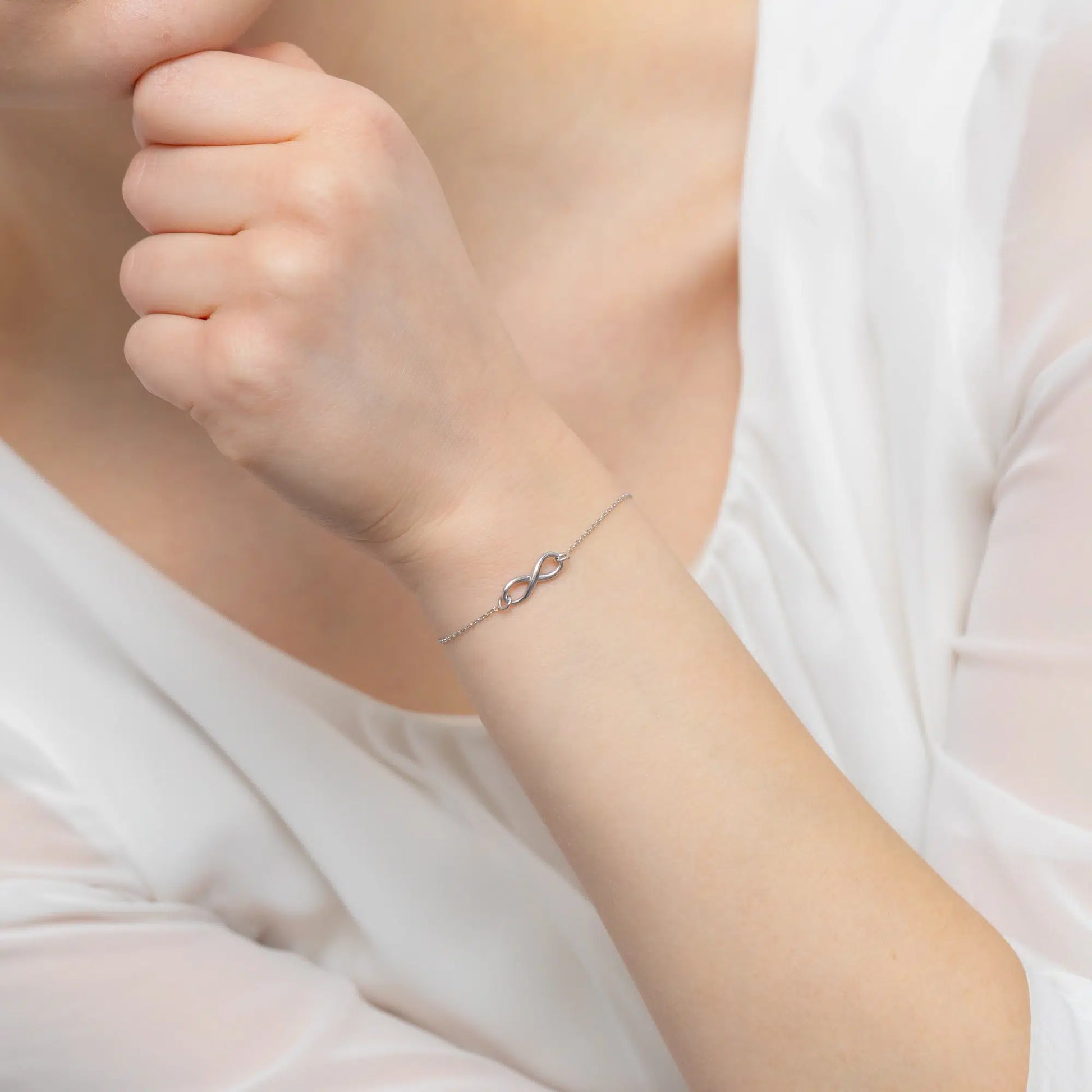 Bracelet en argent infini