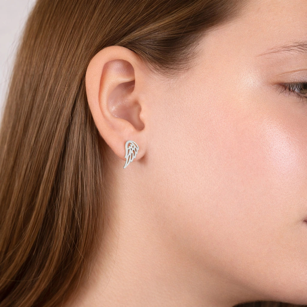 Rhodinierte Silberohrringe mit Flügeln