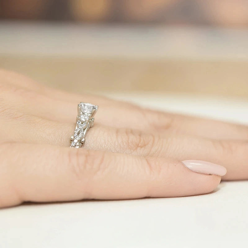 Anello Hera in Oro con Diamante 0,70ct Lab Grown