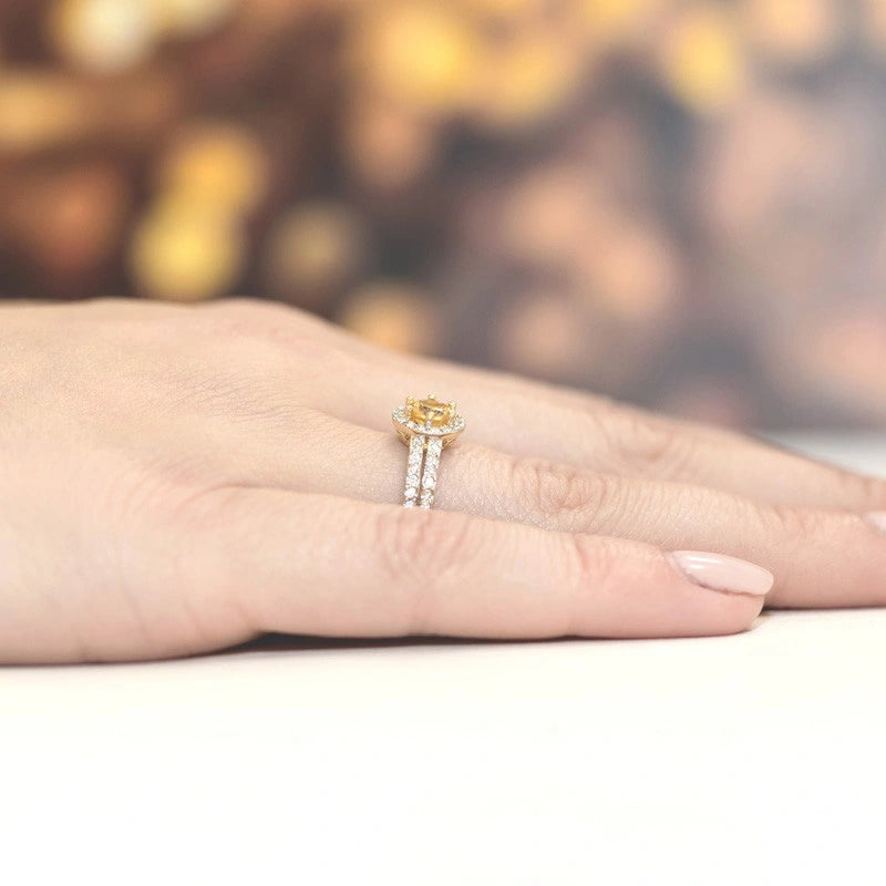 Solaris Ring in Gold with Citrine Quartz and 40 Diamonds