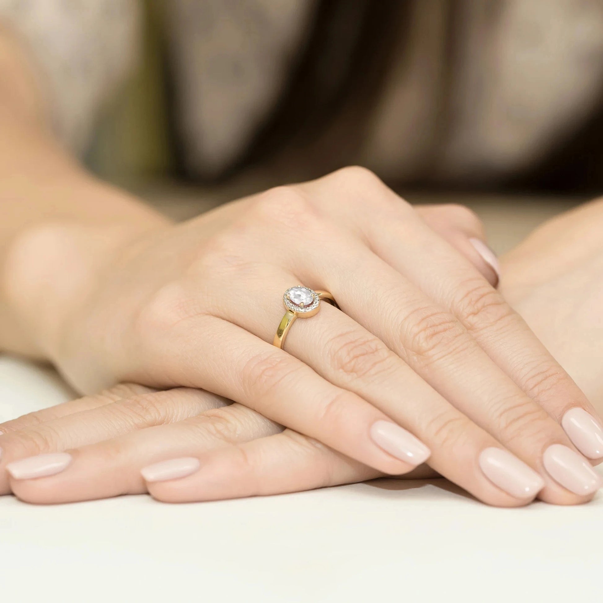 Anillo Freya en Oro con Diamante Ovalado 0,40ct Cultivado en Laboratorio