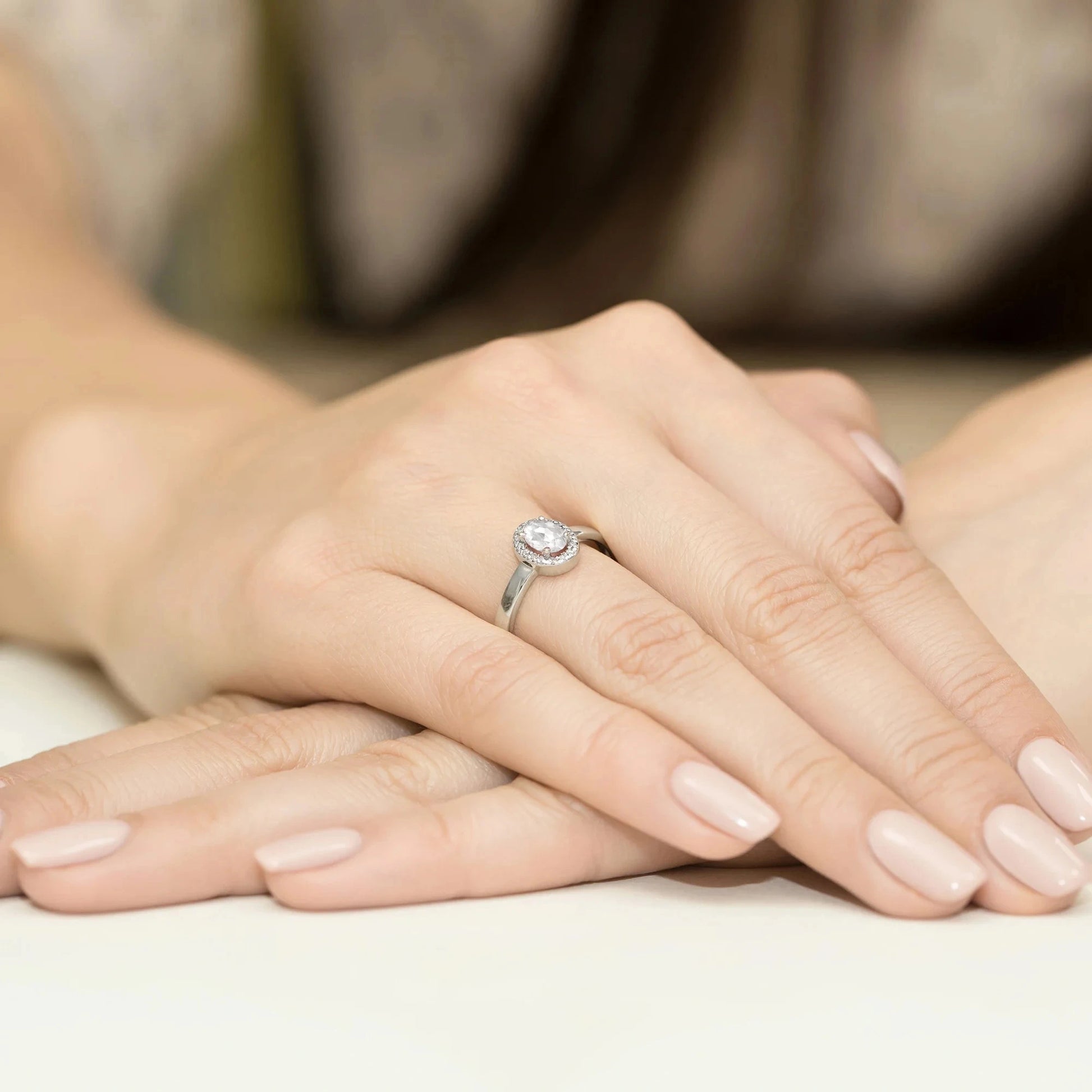 Anillo Freya en Oro con Diamante Ovalado 0,40ct Cultivado en Laboratorio