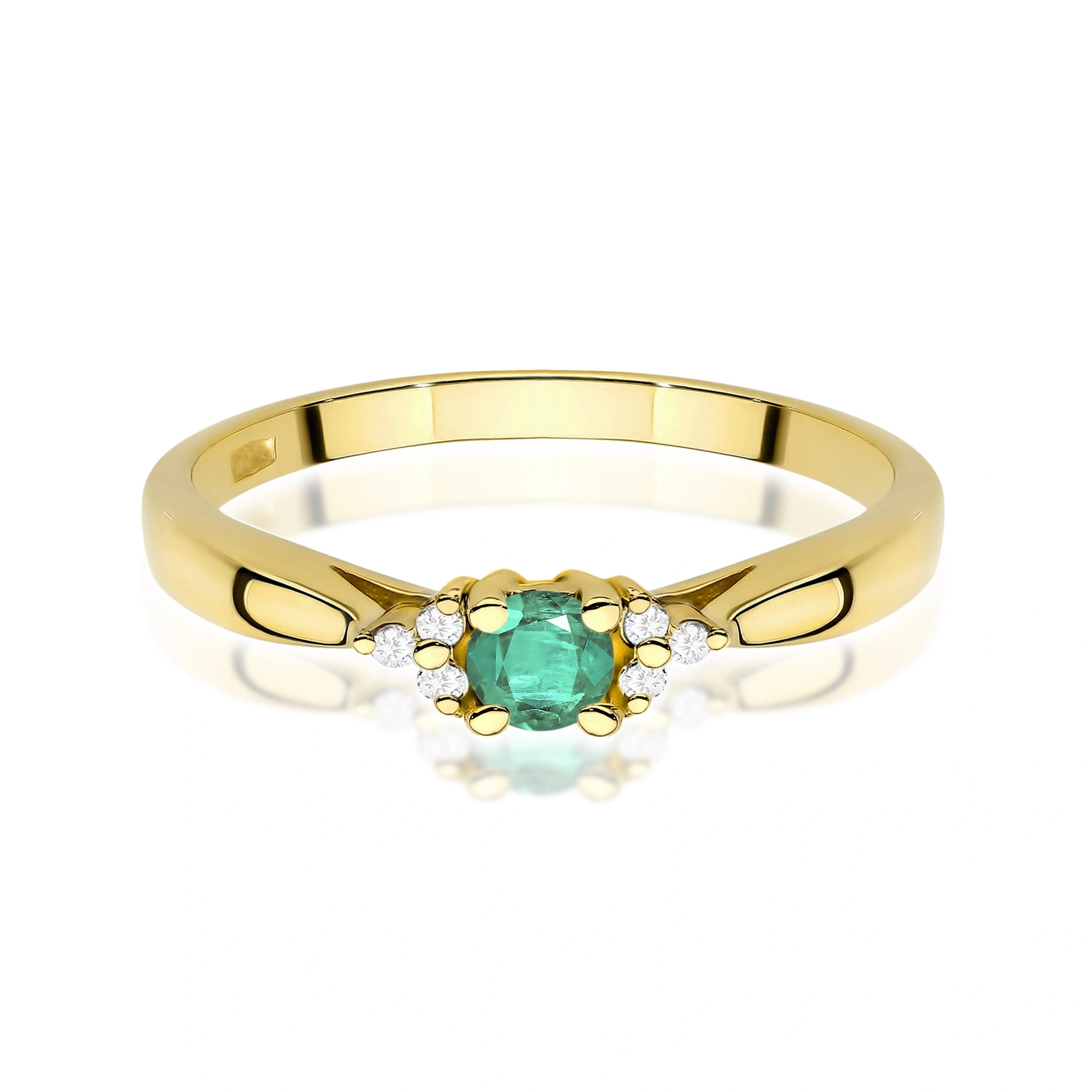 Mint Gold Ring with Emerald and 6 Diamonds