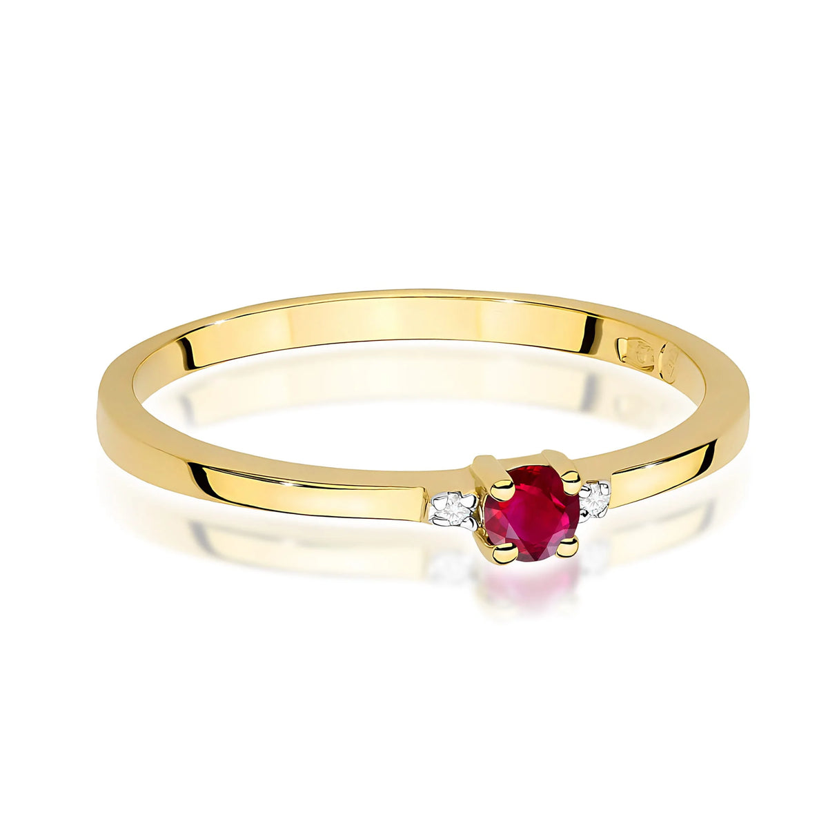 Bague Bordeaux en or avec rubis et diamants