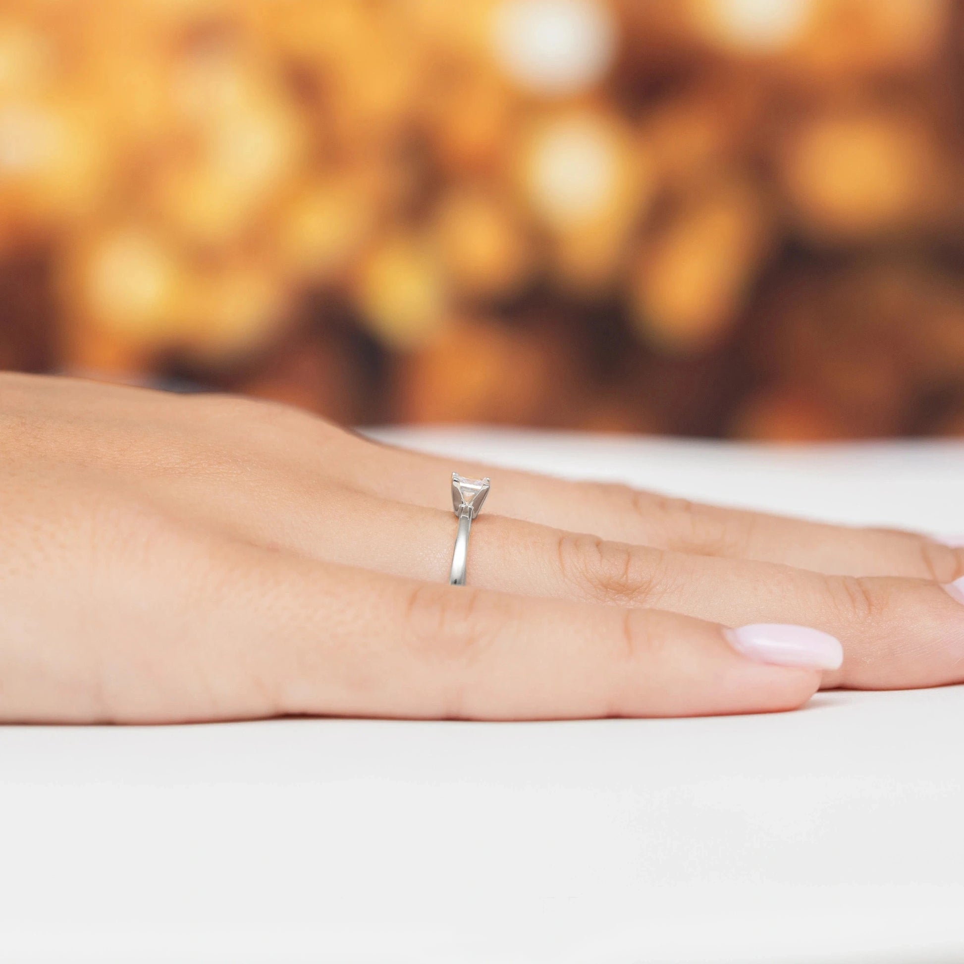 Anillo Square Solitario en Oro con Diamante de Laboratorio Lab Grown 0,30ct