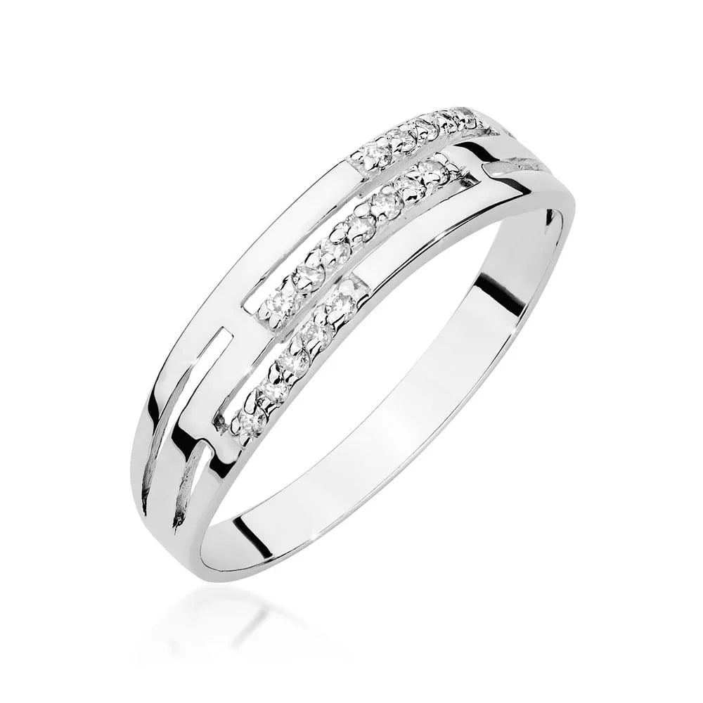 Anillo Trinity de oro con diamantes
