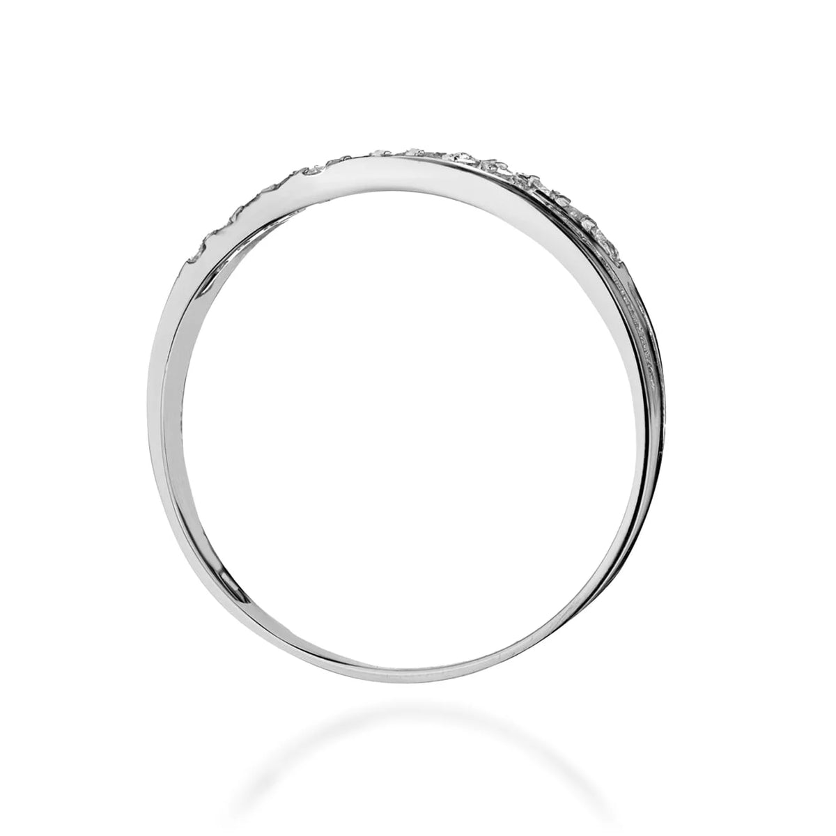 Anillo Trinity de oro con diamantes