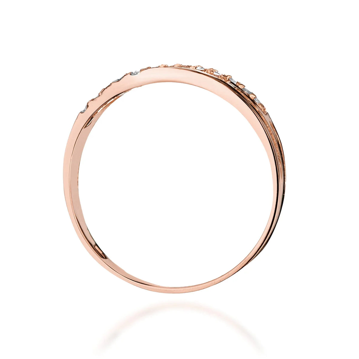 Anillo Trinity de oro con diamantes