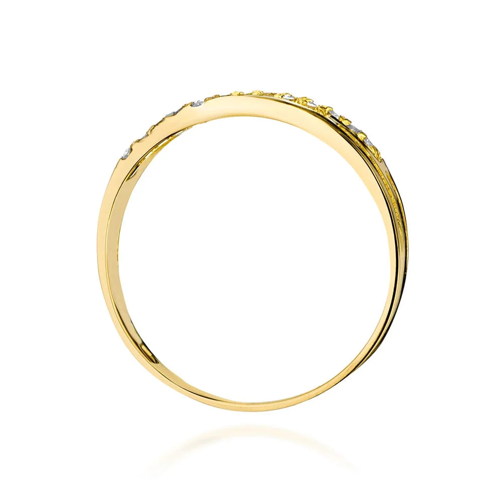 Anillo Trinity de oro con diamantes
