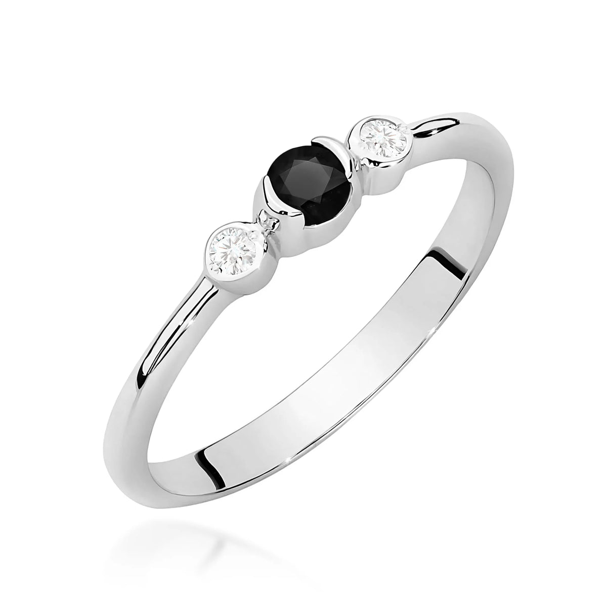 Anillo Amélie de oro con diamante negro