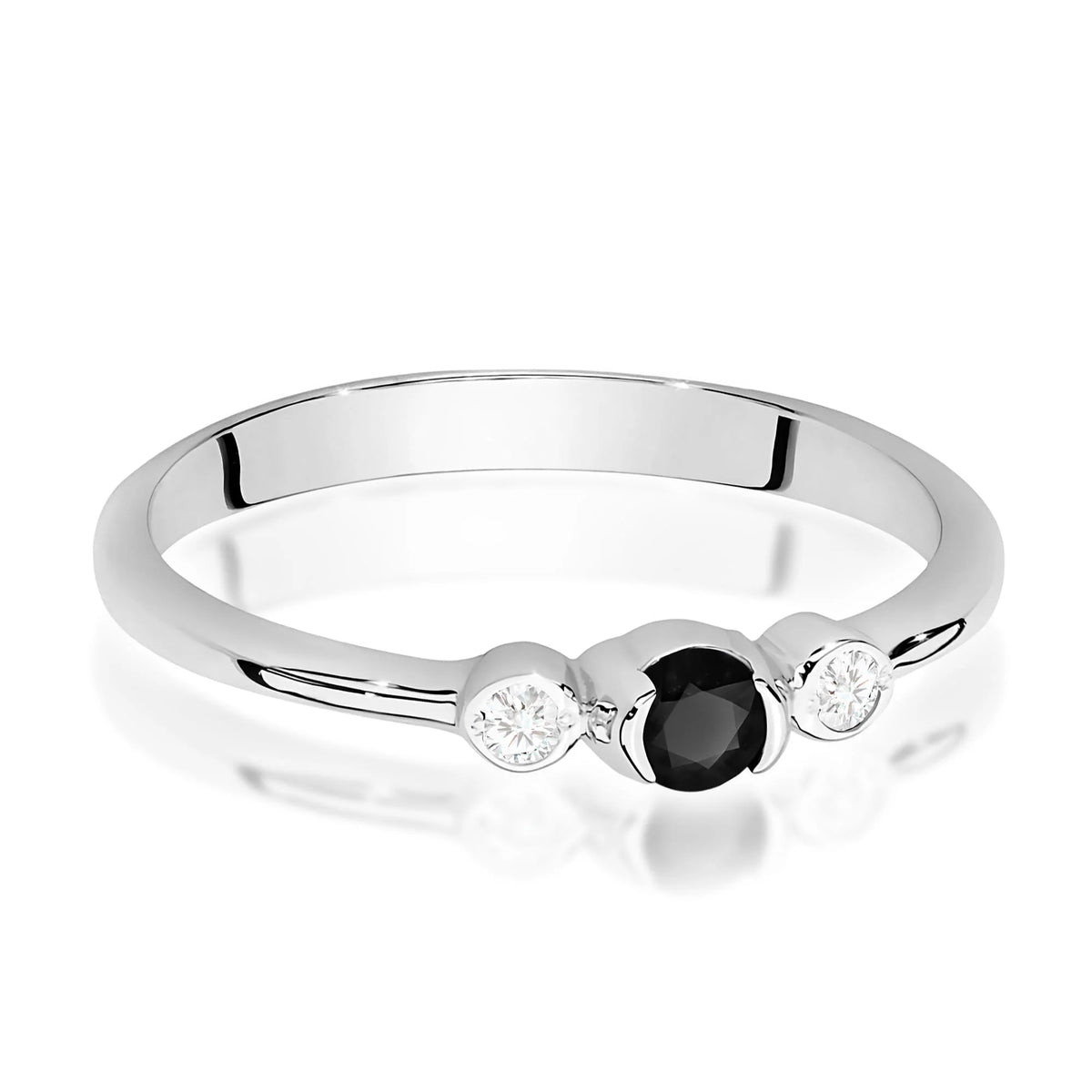 Anillo Amélie de oro con diamante negro