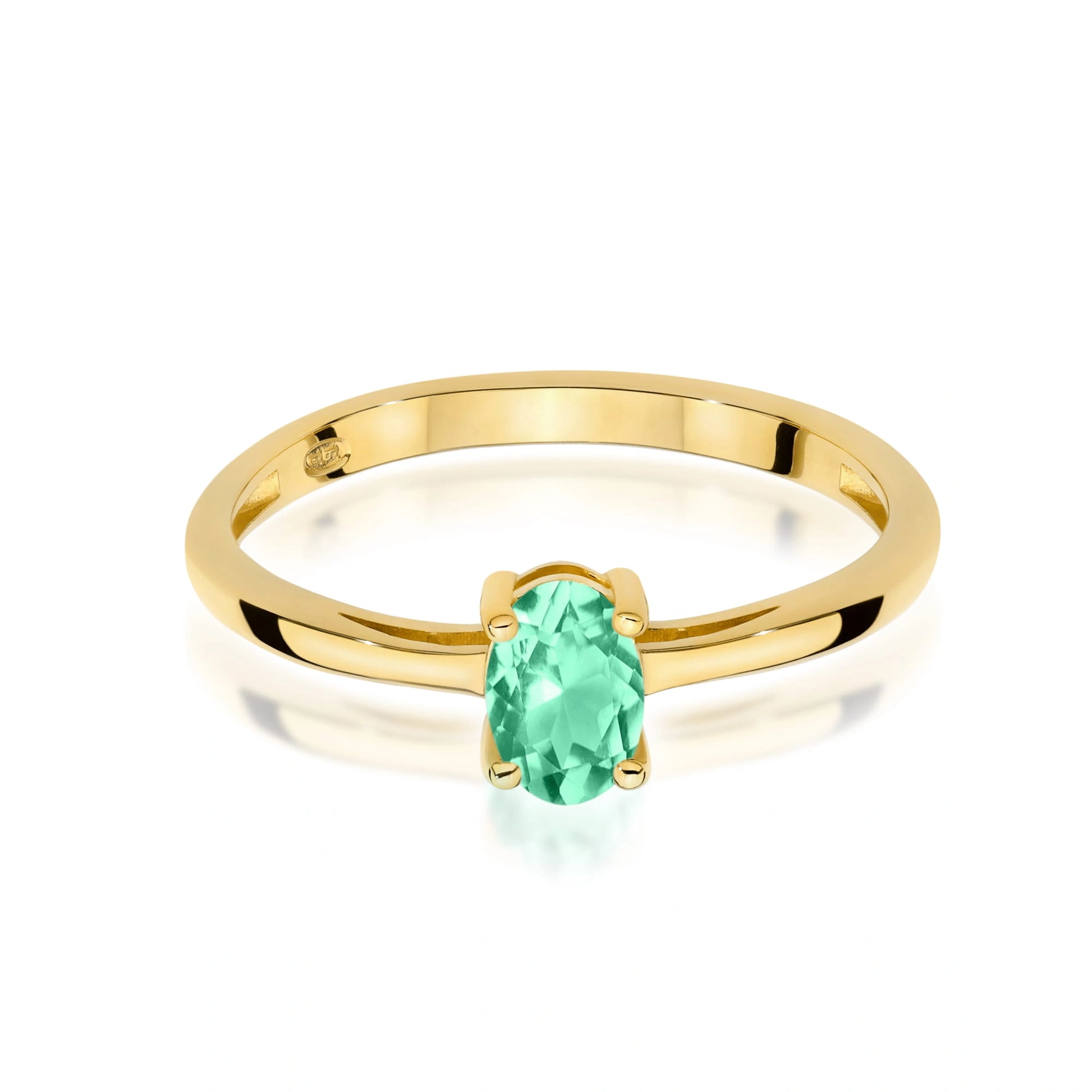 Anello Elizabeth in Oro con Smeraldo 0,40 ct Ovale