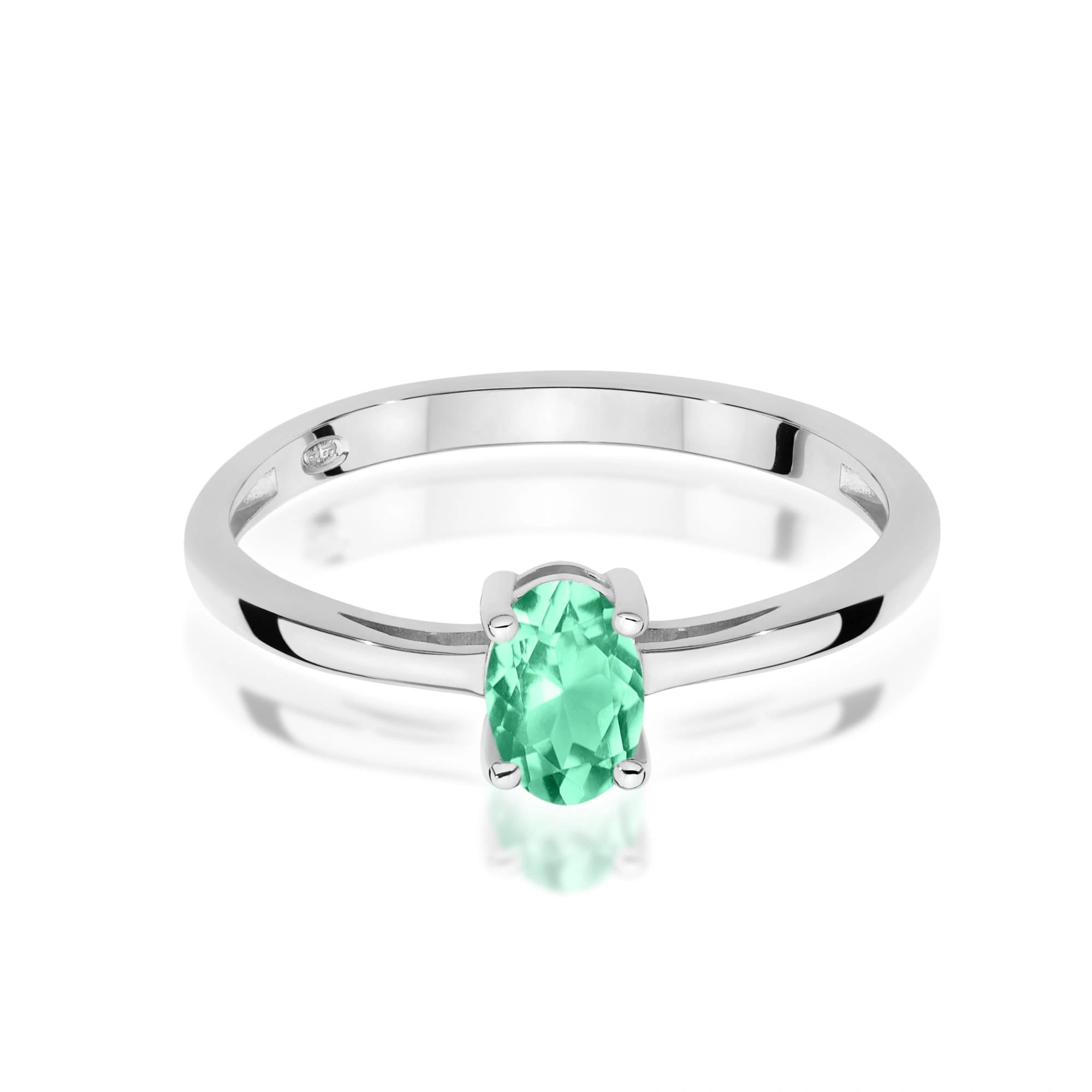 Anello Elizabeth in Oro con Smeraldo 0,40 ct Ovale
