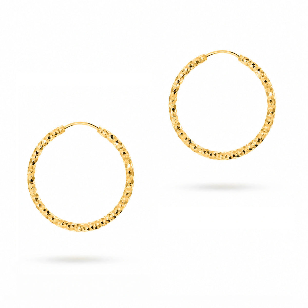 Orecchini Cerchietto Diamantato in Oro
