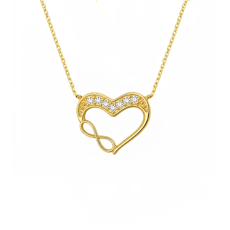 Collar en Oro con Corazón y Circonitas
