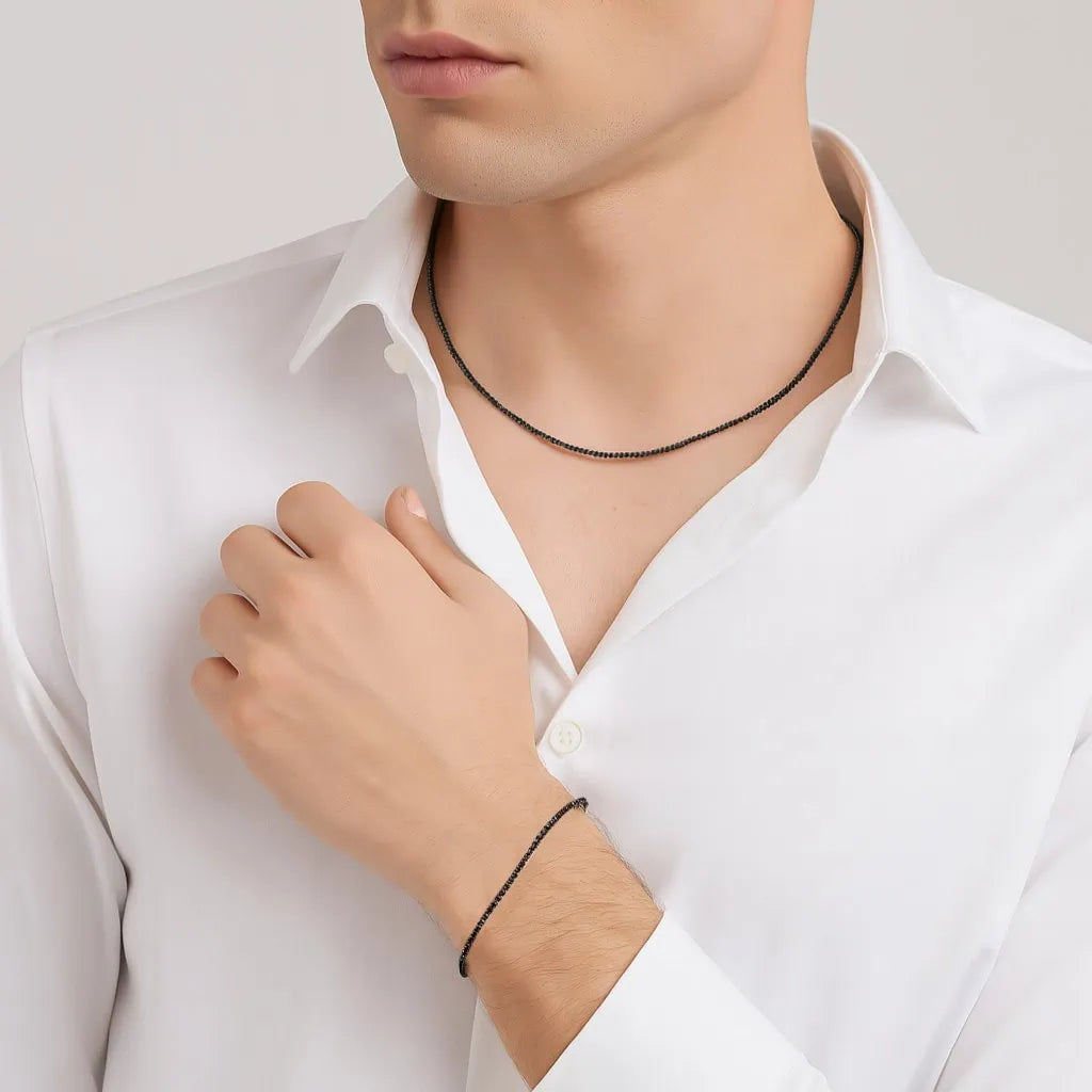 Tennis-Halskette aus 14-Karat-Weißgold mit schwarzen Zirkonen