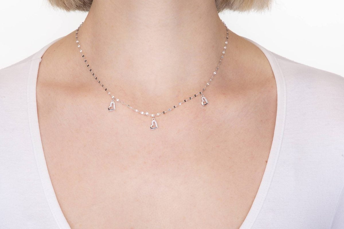 Collana con Tre Cuori Appesi