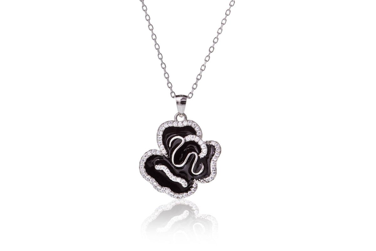 Collana Black Rose